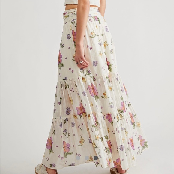 Luna Floral Print Convertible Maxi In Ivory Combo - Picture 12 of 13